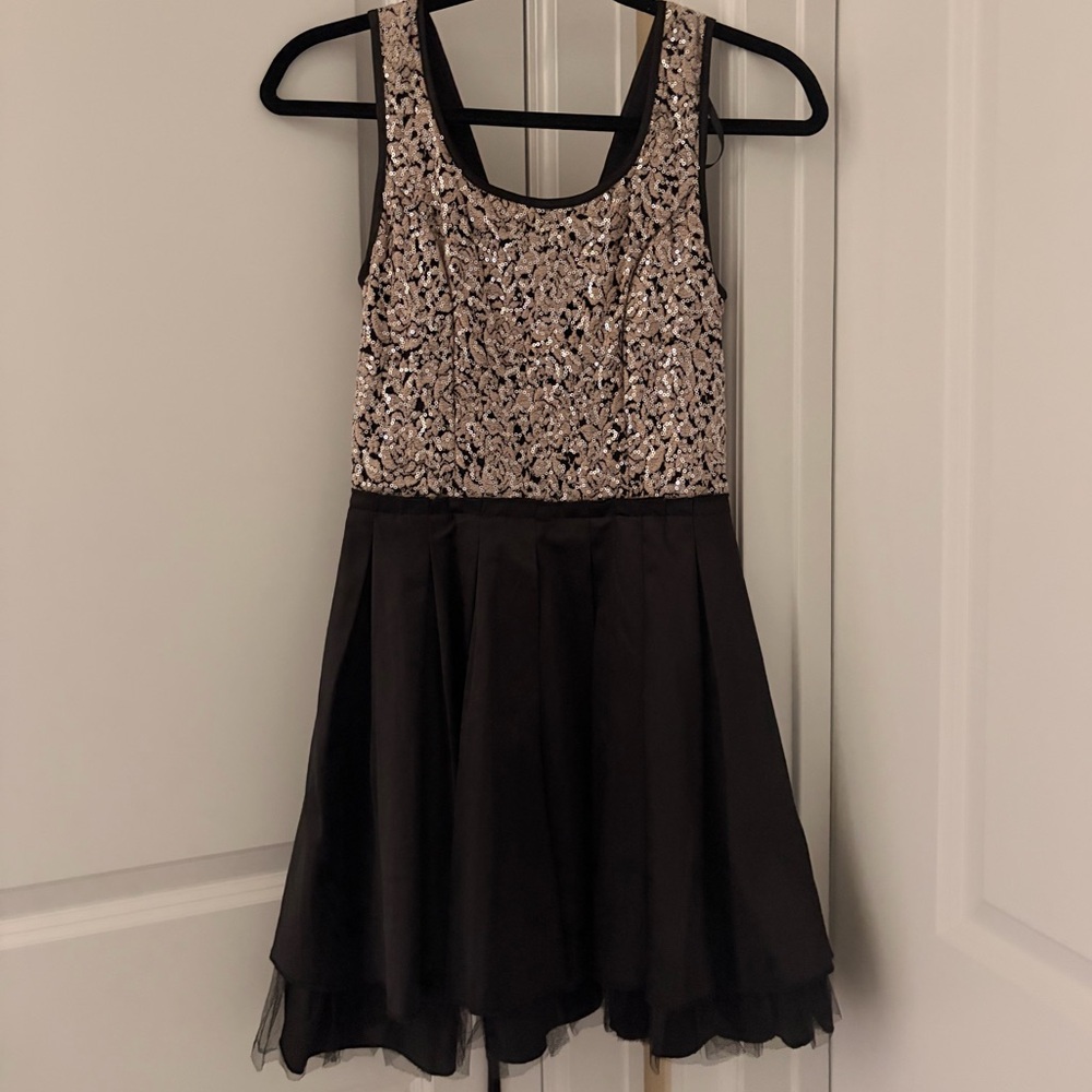 Trixxi Black and Silver Sequin Prom Dress